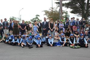 2019 Official Photos Lawson ANZAC Day March 19 Large